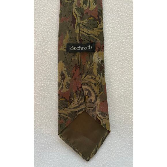 Bachrach Men’s 100% Floral Silk Necktie 3.5”Wx60”L ~ NEW $59 ~ Italian Made - Picture 2 of 4
